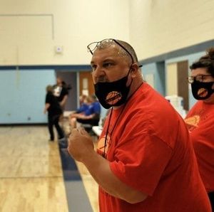 Meet your Posher, Troy